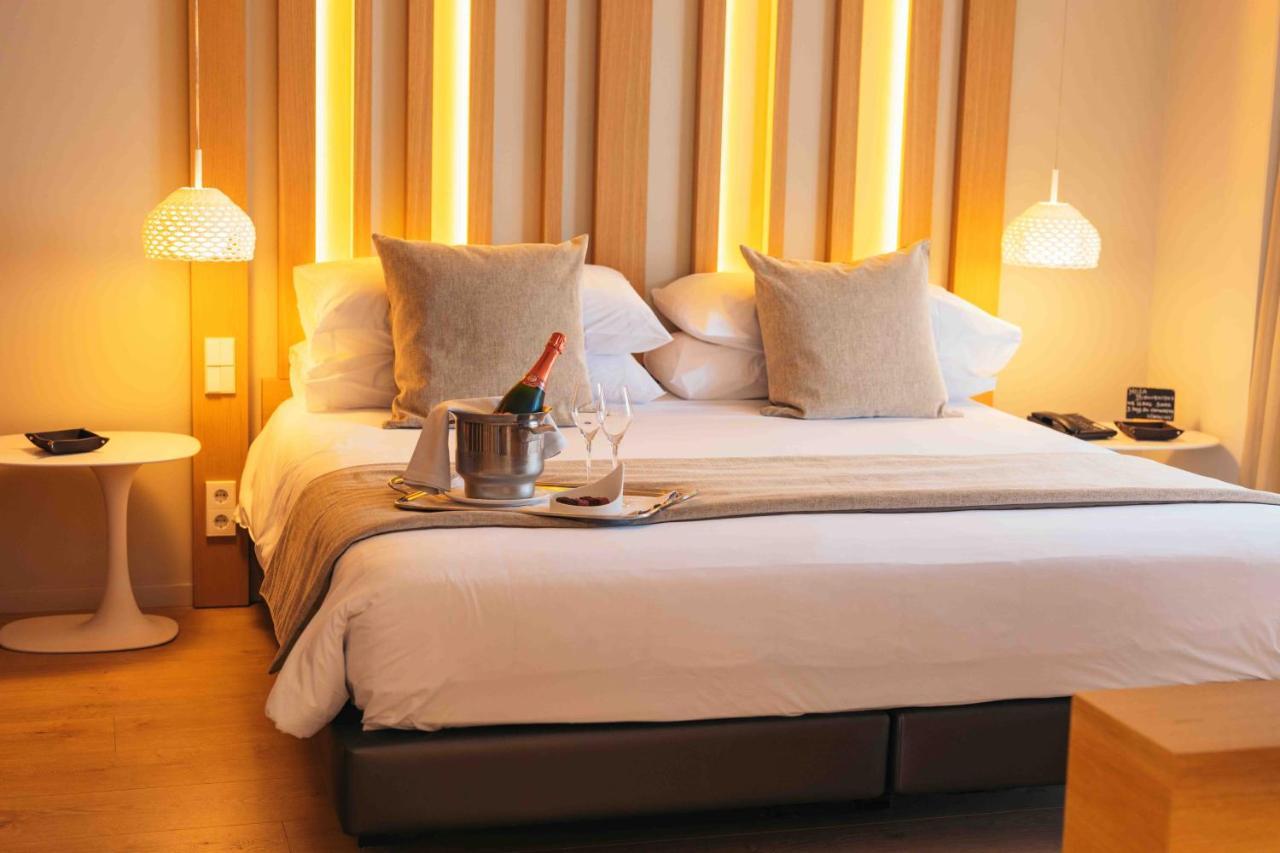 אמפוריבראבה Hotel Port Salins By Pierre & Vacances מראה חיצוני תמונה